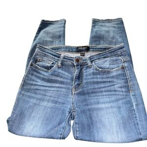 Judy Blue Relaxed Fit Mid Rise Stretch Whiskered Jeans Sz 5/27 JB82102 DK